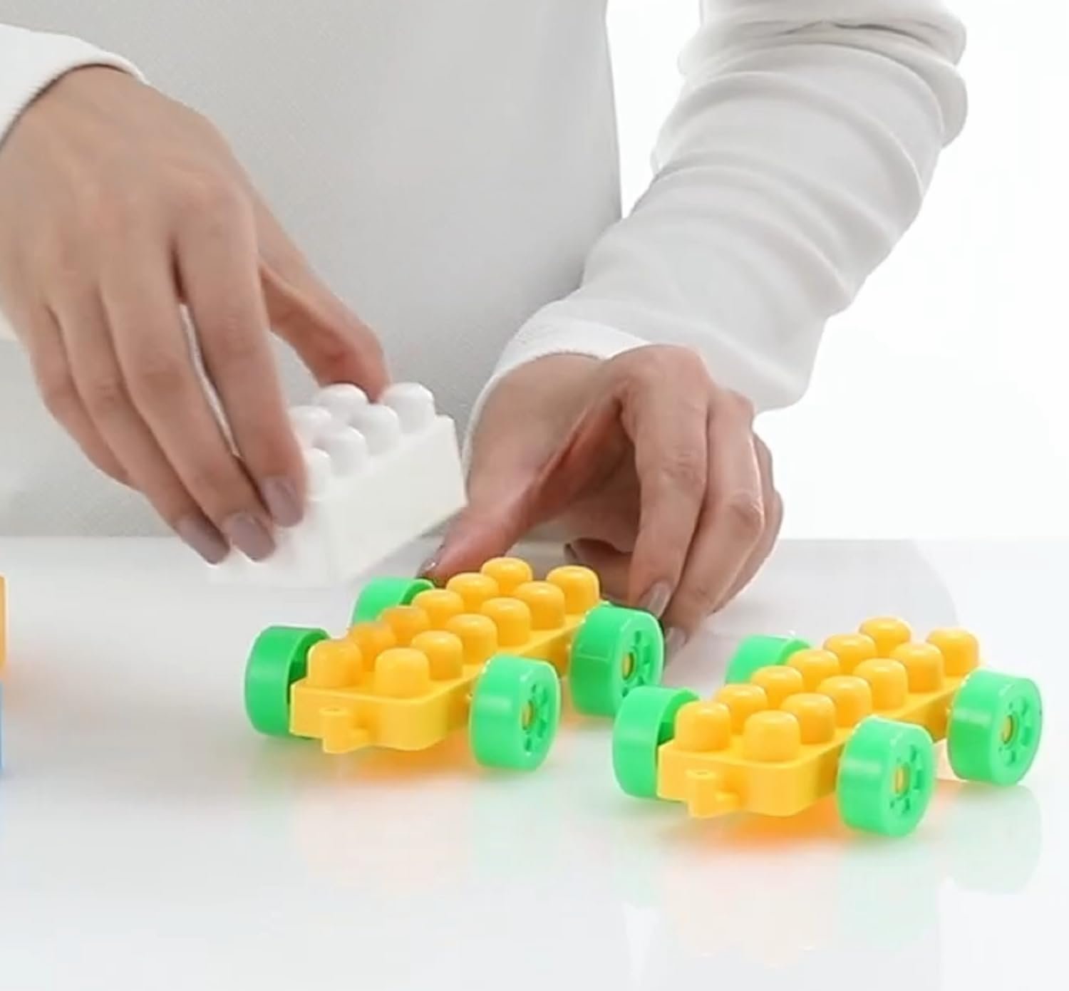 61rumpznu2l. sl1500 Humming Bird Kids 80 Pcs Big Mega Sized Blocks Toys Building and Construction Block Set for Children Boys and Girls (Multicolor)